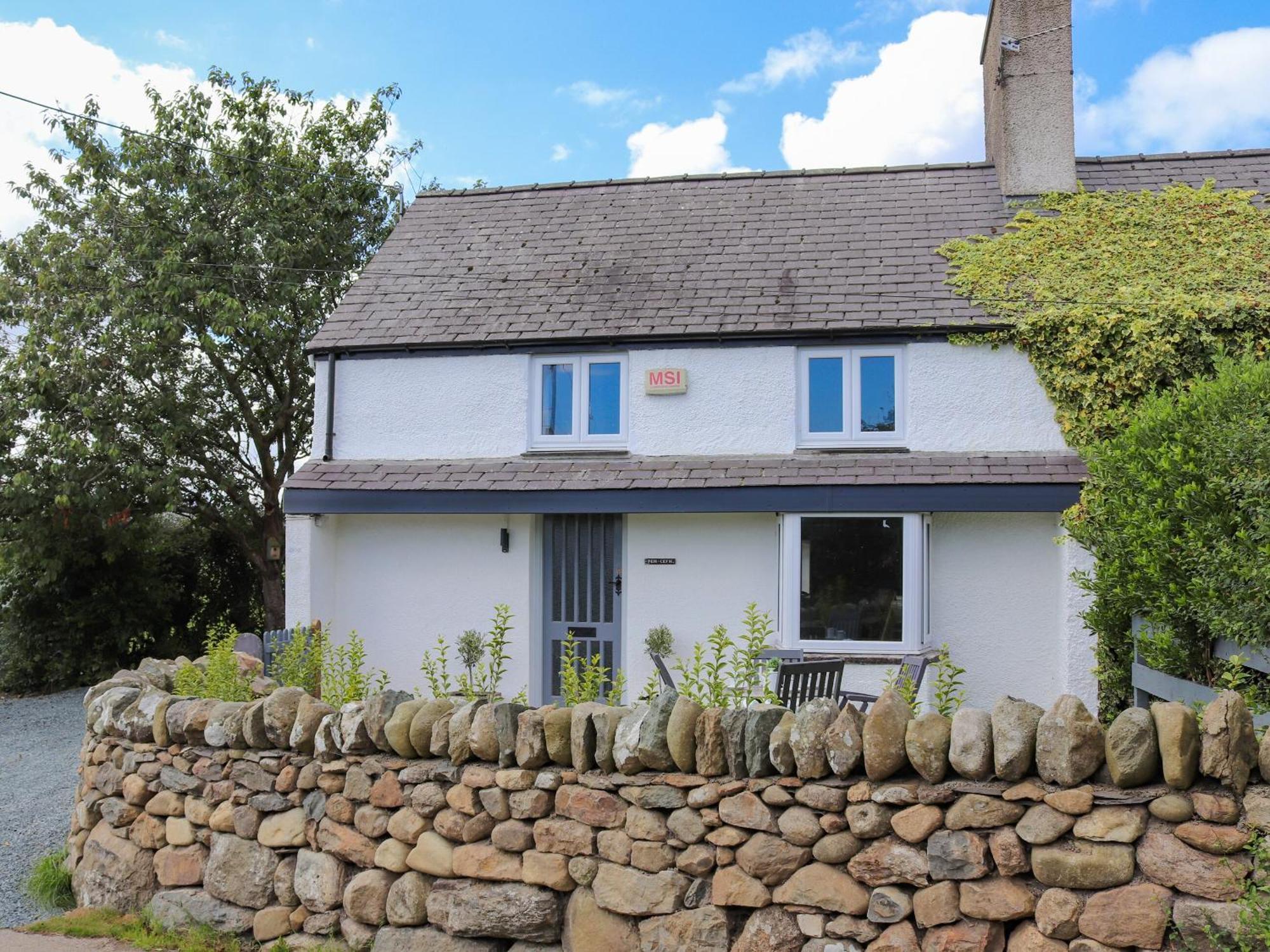 Pencefn Cottage Лланддейниолен Экстерьер фото